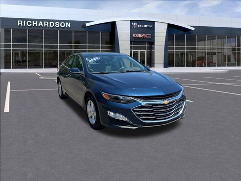 Used 2022 Chevrolet Malibu LT FWD image 7