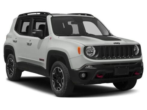 Used 2018 Jeep Renegade Trailhawk w/ Cold Weather Group II AWD/4WD image 6