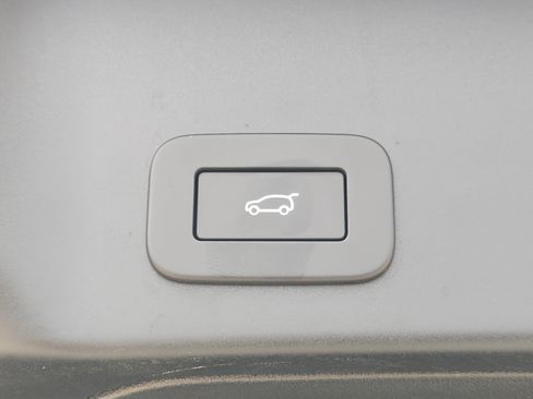 Used 2026 Land Rover Range Rover Evoque Dynamic SE AWD/4WD image 34