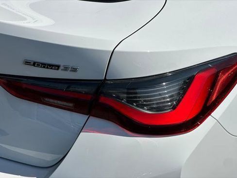 Used 2023 BMW i4 eDrive35 w/ Premium Package RWD image 26