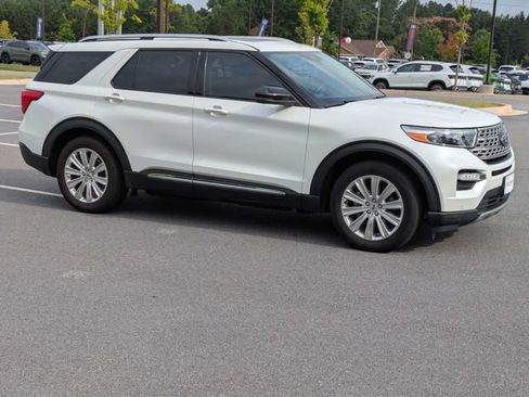 Used 2020 Ford Explorer Limited w/ Class III Trailer Tow Package RWD image 2