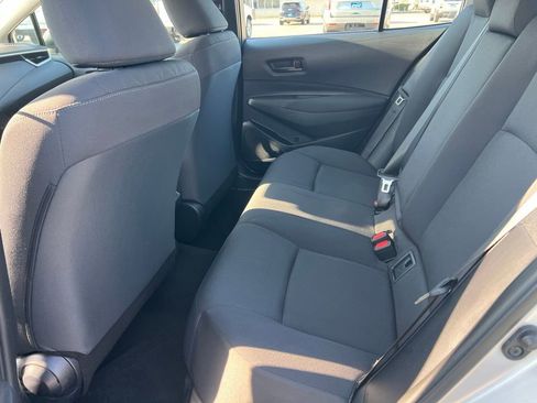 Used 2025 Toyota Corolla LE FWD image 14