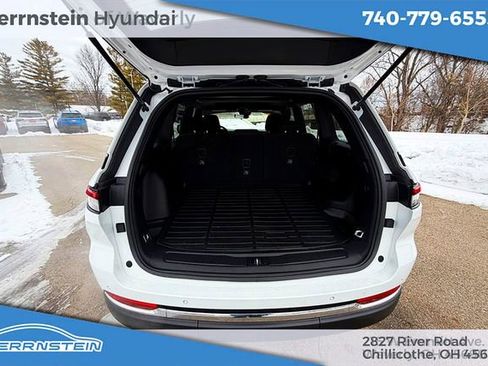 Used 2025 Jeep Grand Cherokee Laredo X AWD/4WD image 26