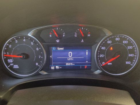 Used 2021 GMC Terrain SLE w/ Driver Convenience Package FWD image 23