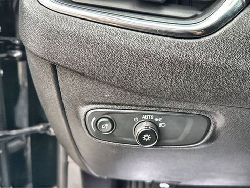 Certified 2024 Chevrolet Equinox LT image 17