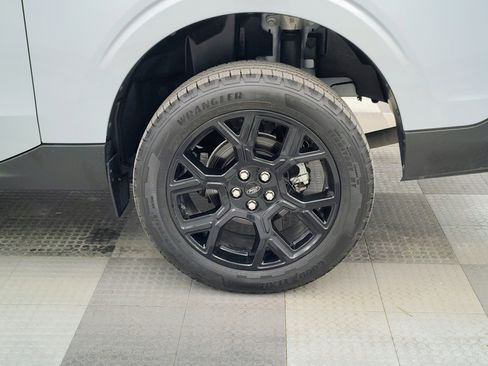 Used 2025 Ford Maverick XLT w/ Black Appearance Package AWD/4WD image 16