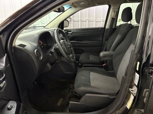 Used 2016 Jeep Compass Sport w/ Power Value Group AWD/4WD image 22