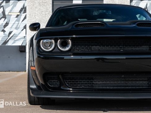 Used 2022 Dodge Challenger SRT Hellcat Redeye image 4