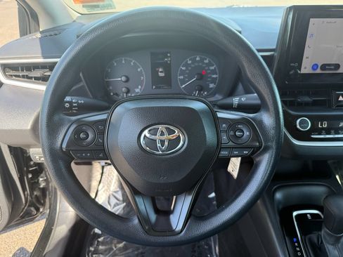 Used 2024 Toyota Corolla LE FWD image 16