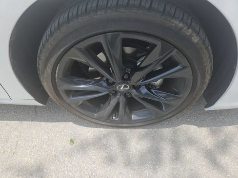 Certified 2023 Lexus ES 350 F Sport w/ Accessory Package (Z2) FWD image 4