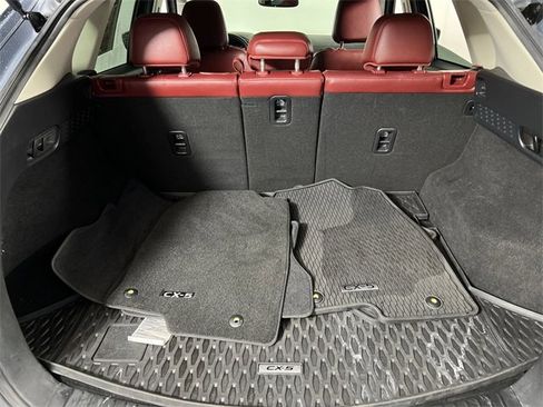 Certified 2023 MAZDA CX-5 Carbon Edition image 18