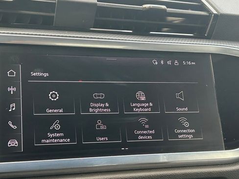 Used 2023 Audi Q3 2.0T Premium w/ Black Optic Sport Package image 16