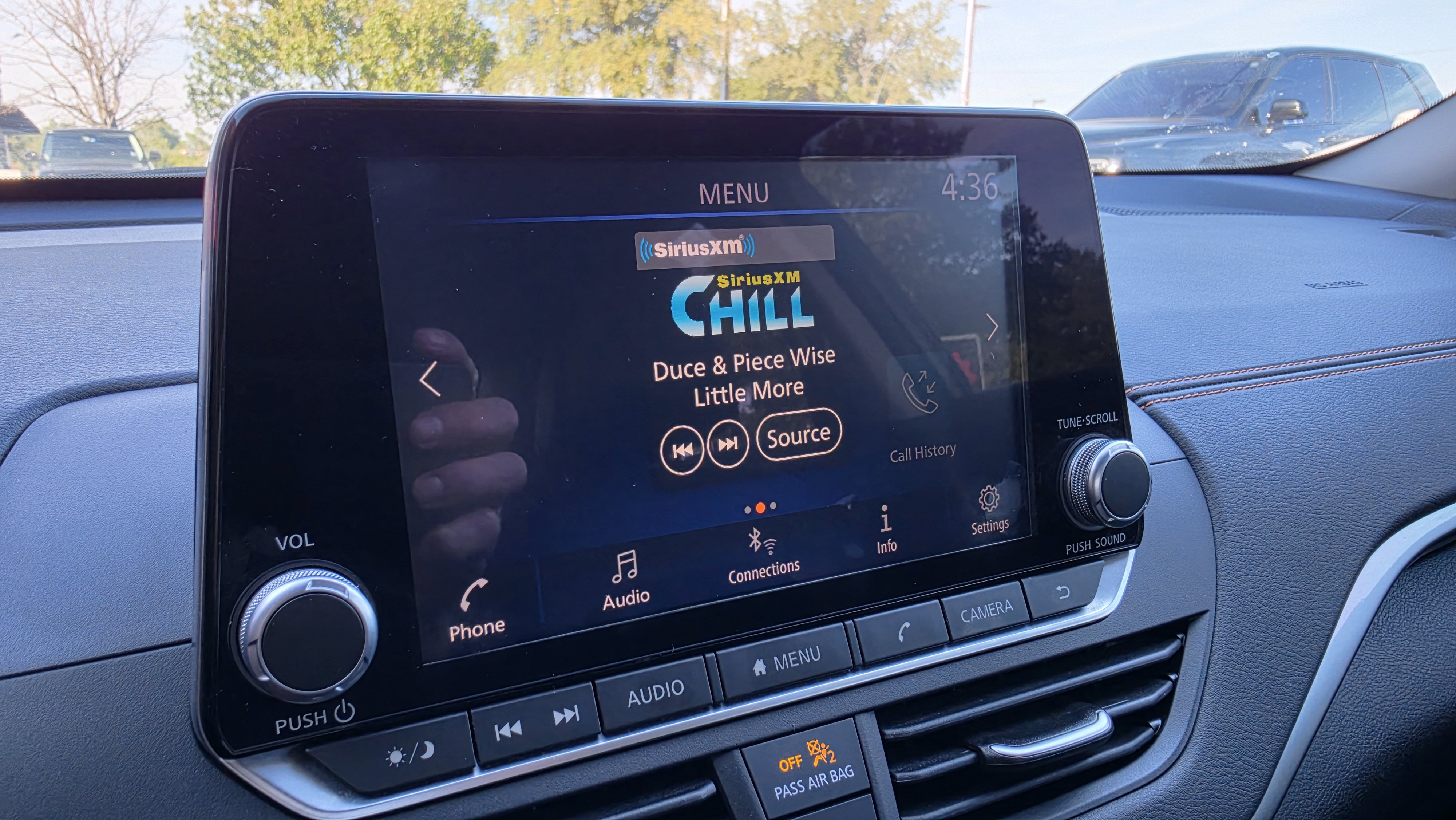 Used 2020 Nissan Altima 2.5 SR FWD image 38