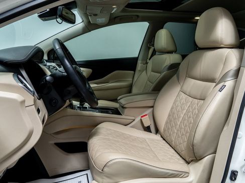 Used 2019 Nissan Murano Platinum w/ Cargo Package image 5