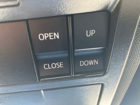 Certified 2020 Toyota Tacoma Limited image 23