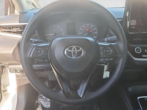 Used 2024 Toyota Corolla LE FWD image 13