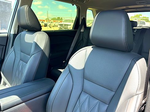 New 2026 Nissan Rogue Platinum AWD/4WD image 11