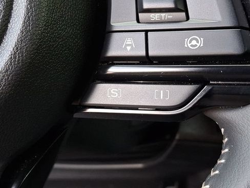 Used 2026 Subaru Forester Premium AWD/4WD image 27