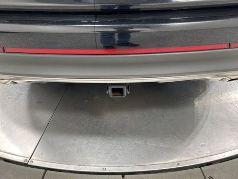 Used 2019 Lincoln Nautilus Select AWD/4WD image 27