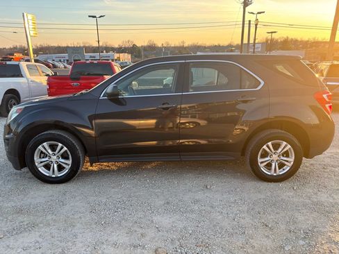 Used 2016 Chevrolet Equinox LS FWD image 2