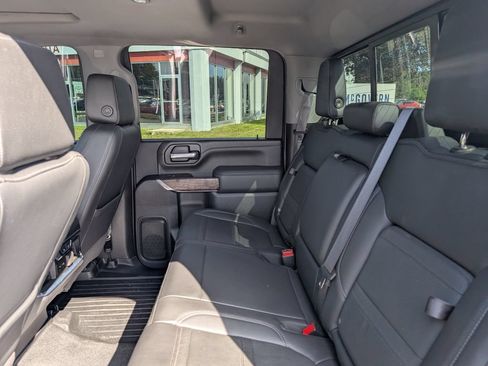 Used 2021 GMC Sierra 2500 Denali w/ Denali Ultimate Package AWD/4WD image 21
