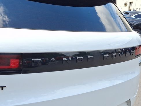 Used 2023 Land Rover Range Rover Sport SE Dynamic AWD/4WD image 29
