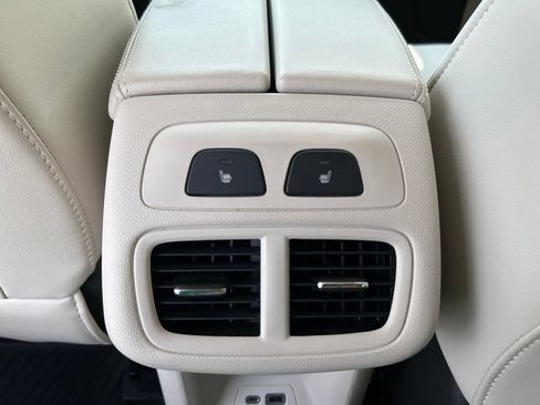 Used 2023 Buick Envision Avenir AWD/4WD image 15
