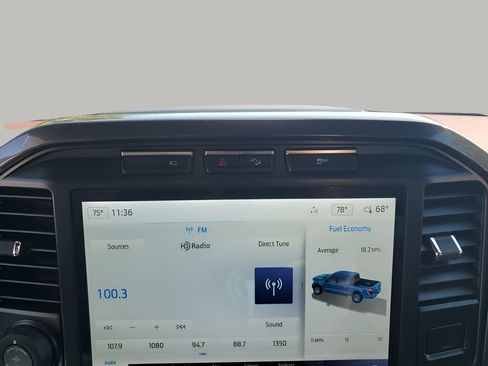 Used 2022 Ford F150 Lariat w/ Max Trailer Tow Package image 38