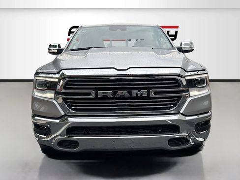 Used 2022 RAM 1500 Laramie AWD/4WD image 2