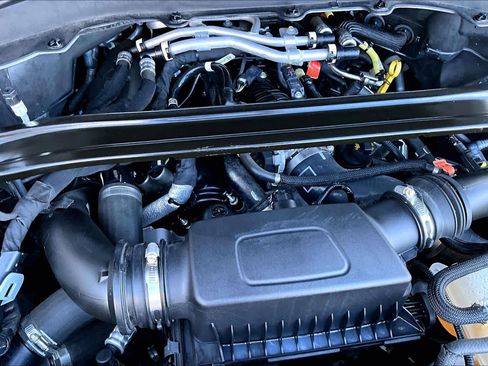 Used 2022 Ford Explorer Platinum w/ Equipment Group 601A image 32