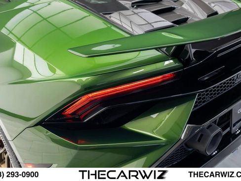 Used 2024 Lamborghini Huracan Tecnica RWD image 22