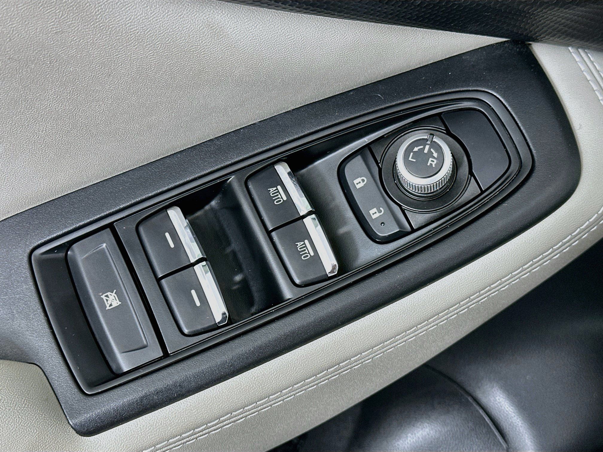 Used 2020 Subaru Forester Limited AWD/4WD image 15