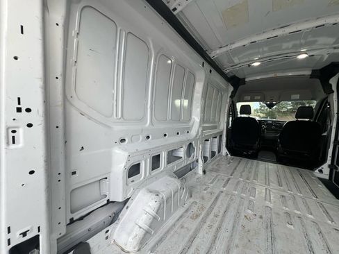 Used 2023 Ford Transit 250 Medium Roof AWD image 17