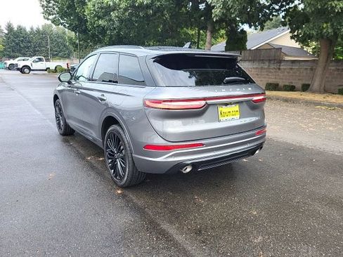 New 2025 Lincoln Corsair Reserve w/ Jet Appearance Package image 3