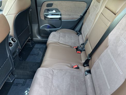 New 2026 Mercedes-Benz GLB 250 image 30