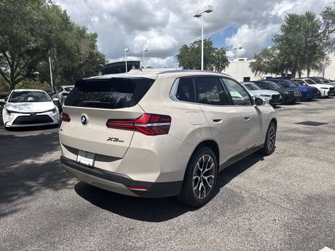 Used 2025 BMW X3 xDrive30i w/ Convenience Package image 4