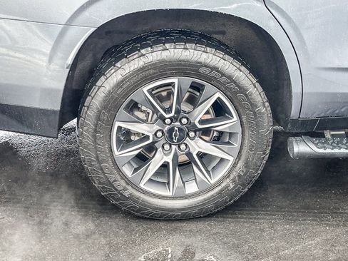 Used 2021 Chevrolet Tahoe Z71 w/ Z71 Signature Package image 10