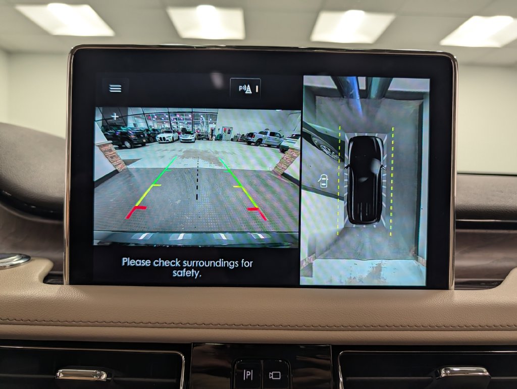 Used 2023 Lincoln Aviator Reserve w/ Equipment Group 201A AWD/4WD image 16