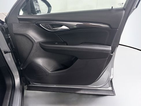 Used 2023 Buick Envision Essence w/ Sport Touring Package image 32