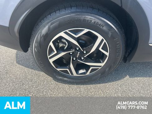 Used 2025 Kia Sportage LX FWD image 20