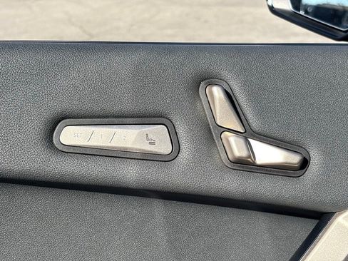 Used 2024 BMW iX M60 image 18