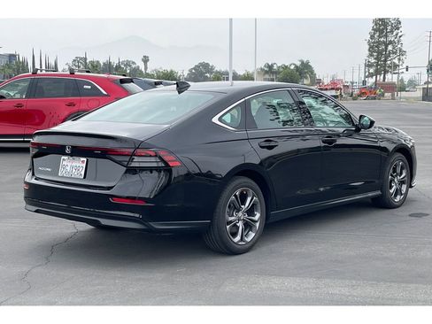 Certified 2023 Honda Accord EX image 6