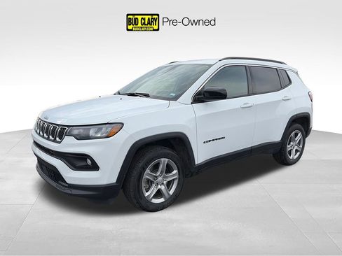 Used 2024 Jeep Compass Latitude AWD/4WD image 1