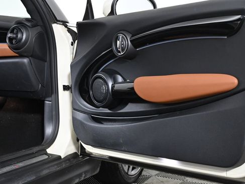 Certified 2023 MINI Cooper S image 37