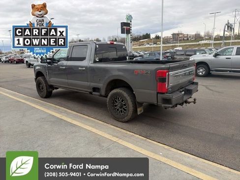 Used 2023 Ford F350 Platinum w/ FX4 Off-Road Package image 6