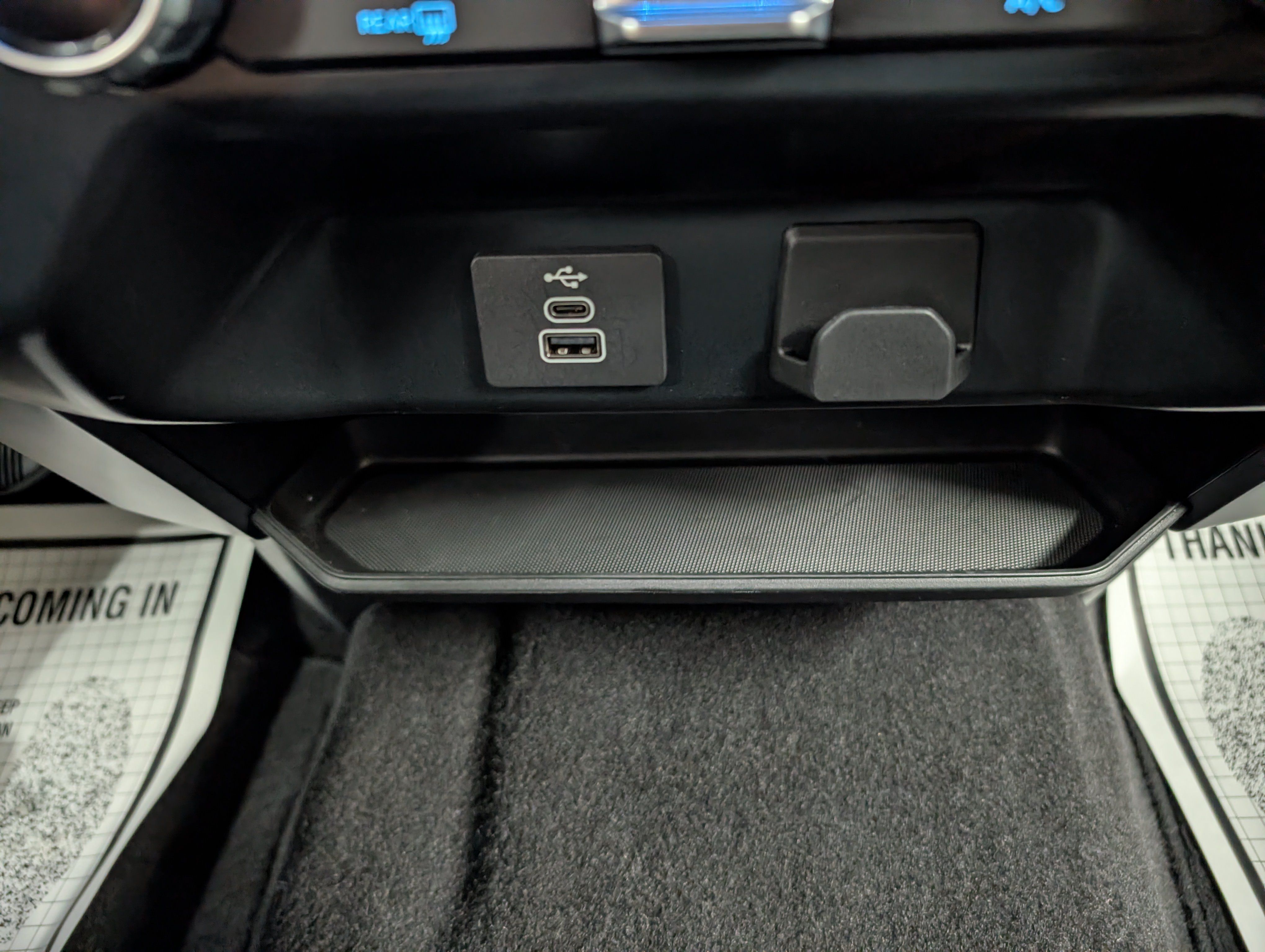 Used 2025 Ford F150 XLT w/ Equipment Group 301A Standard AWD/4WD image 22