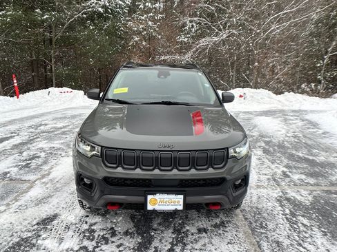 Used 2022 Jeep Compass Trailhawk w/ Trailhawk Convenience Group image 8