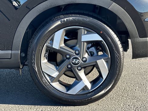 New 2026 Hyundai Venue SEL image 24