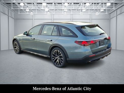 New 2026 Mercedes-Benz E 450 4MATIC All-Terrain Wagon image 3