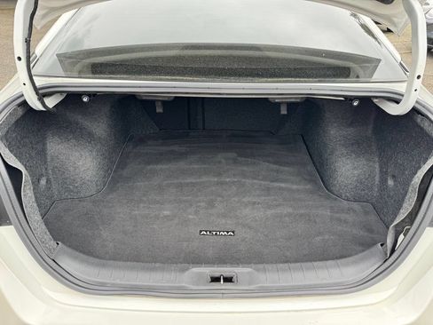 Used 2019 Nissan Altima 2.5 SV FWD image 15